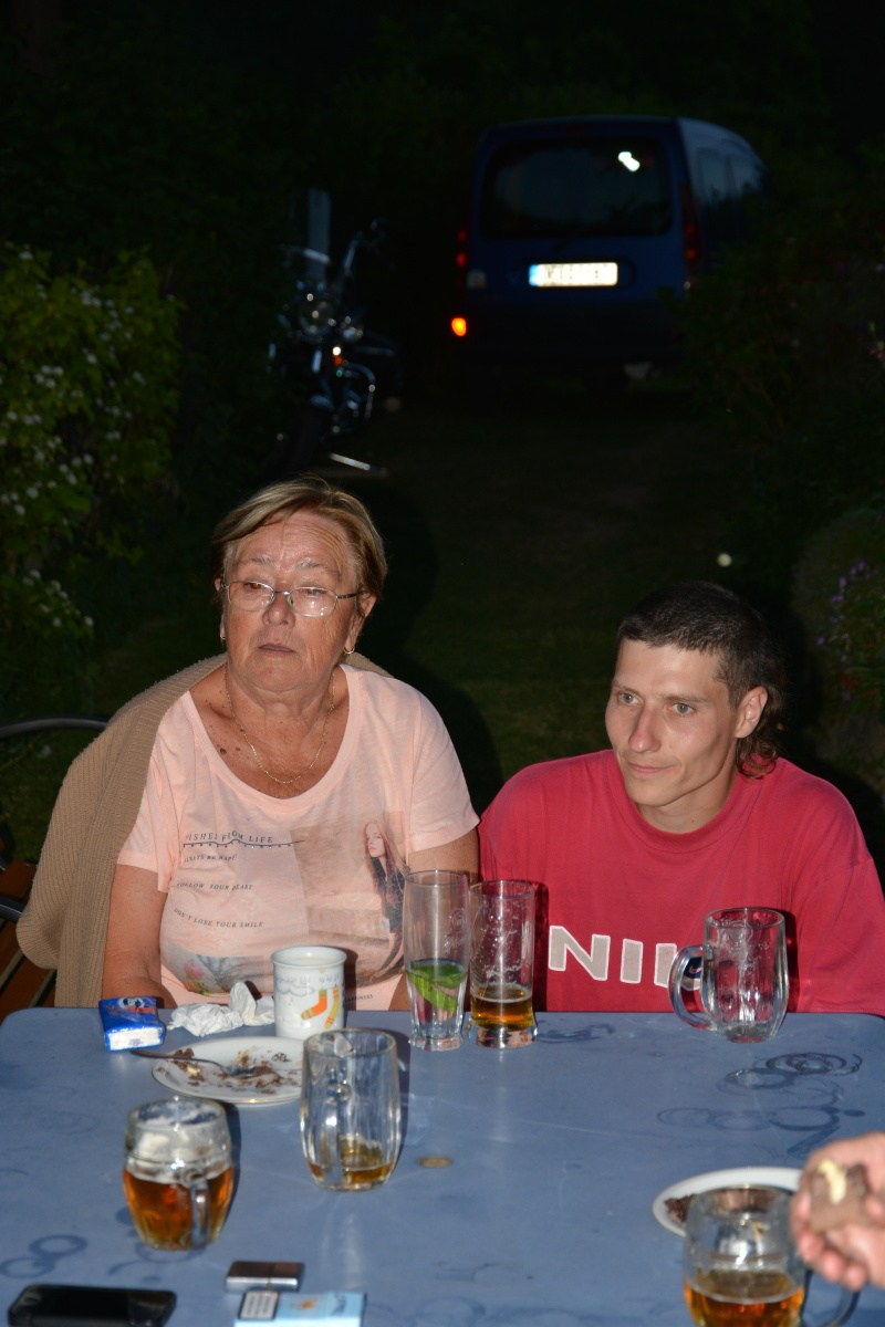 padesát 37 6.6. 2015