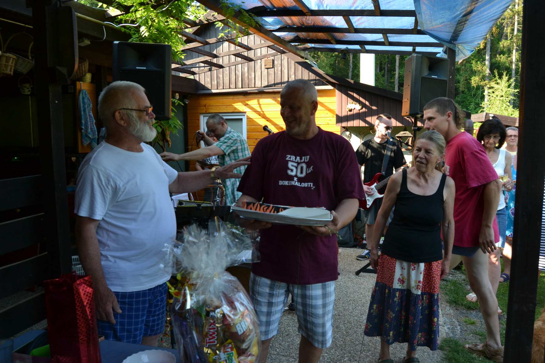 padesát 177 6.6. 2015