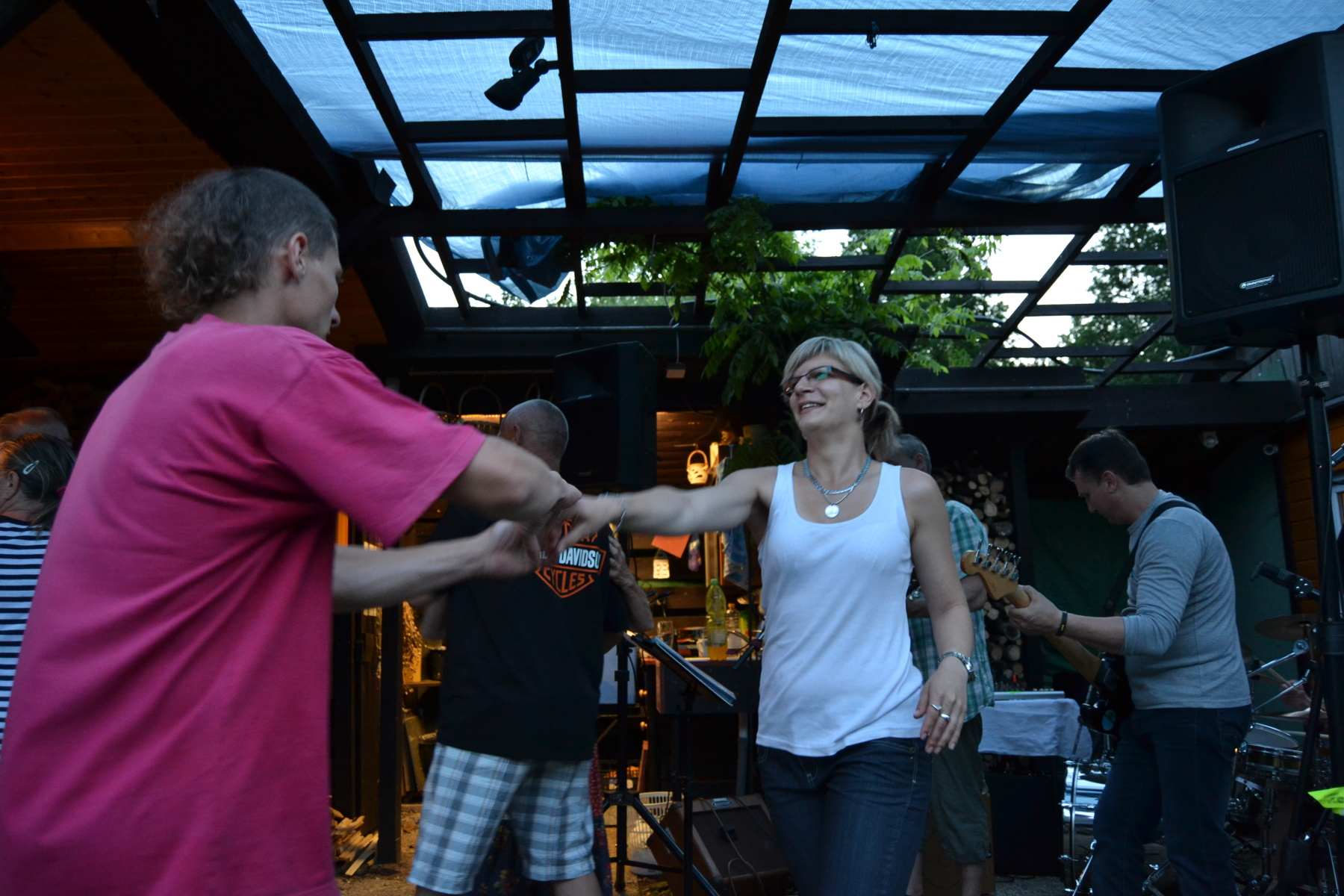 padesát 278 6.6. 2015
