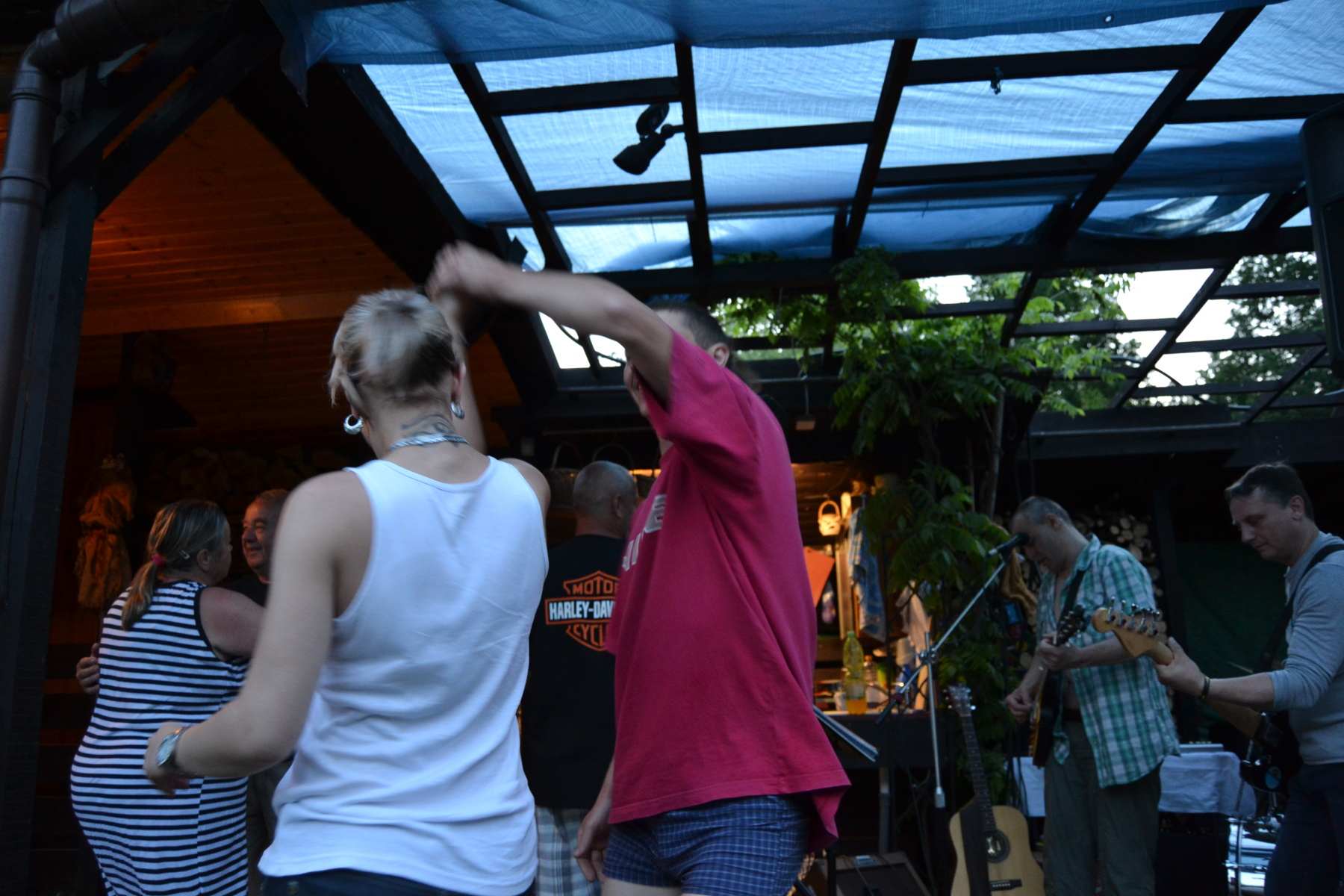 padesát 279 6.6. 2015