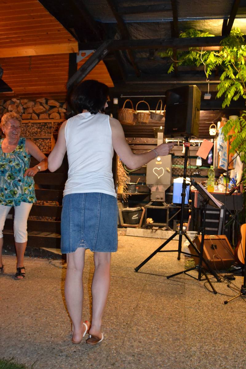 padesát 299 6.6. 2015