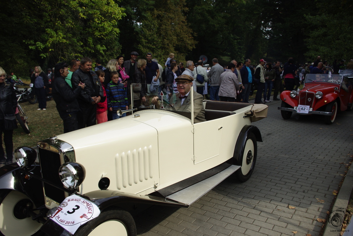 Soběšice 2016 auta84